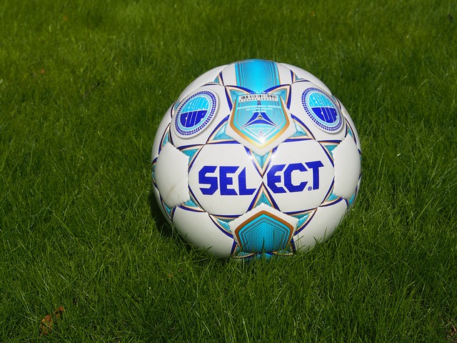 临危受命 临危受命